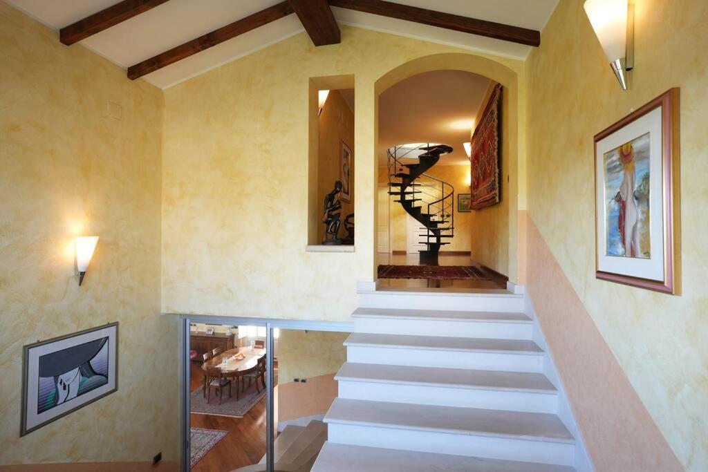 Villa Ruffo Campobasso Buitenkant foto