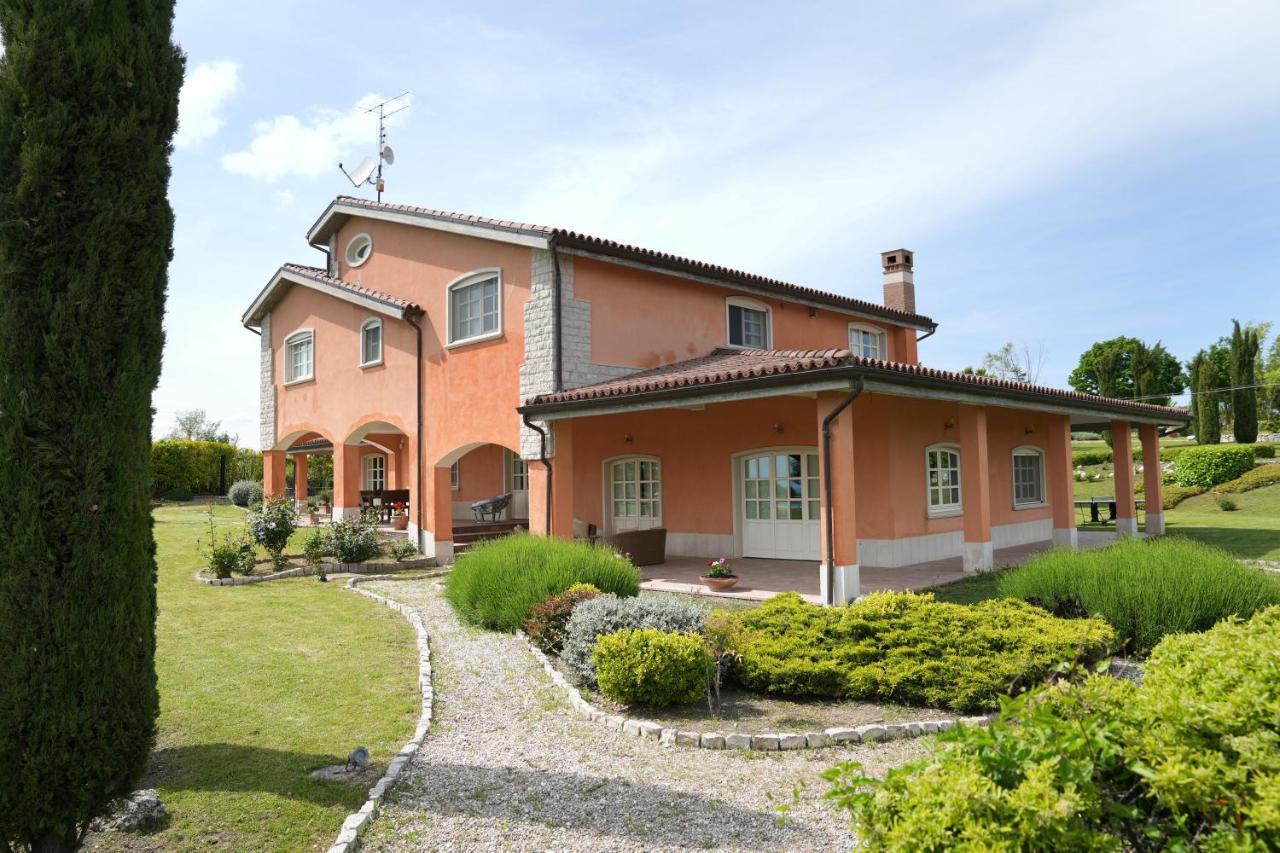 Villa Ruffo Campobasso Buitenkant foto